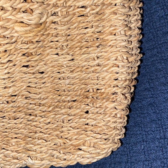 VINTAGE Tommy Hilfiger Small, natural straw Purse - Picture 5 of 7